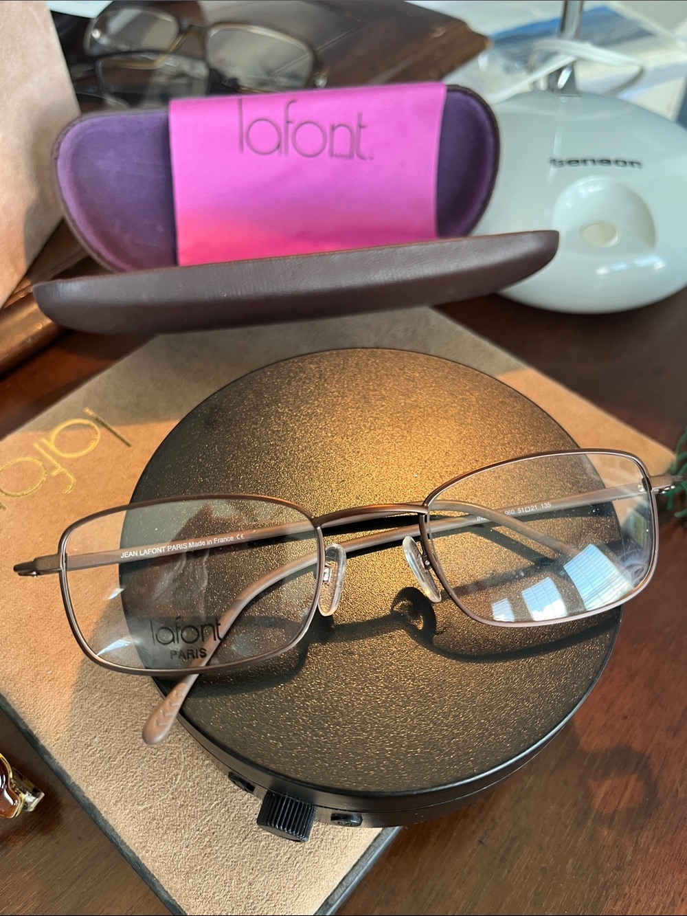 Lafont “Instant”. 960 matt brown 51/21/135 metal w spring hinge “new” condition